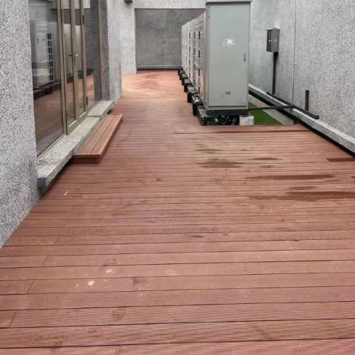 庭院木塑地板安装工程